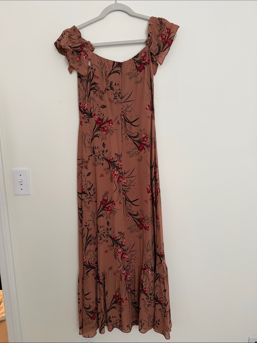 Reformation Rust Floral Midi Dress with Ruffled Cap Sleeves - Picture 5 of 6